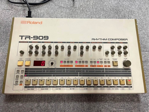 Roland 909 rhythm composer - rhythm,